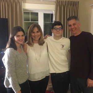 Meet your Posher, Sharon